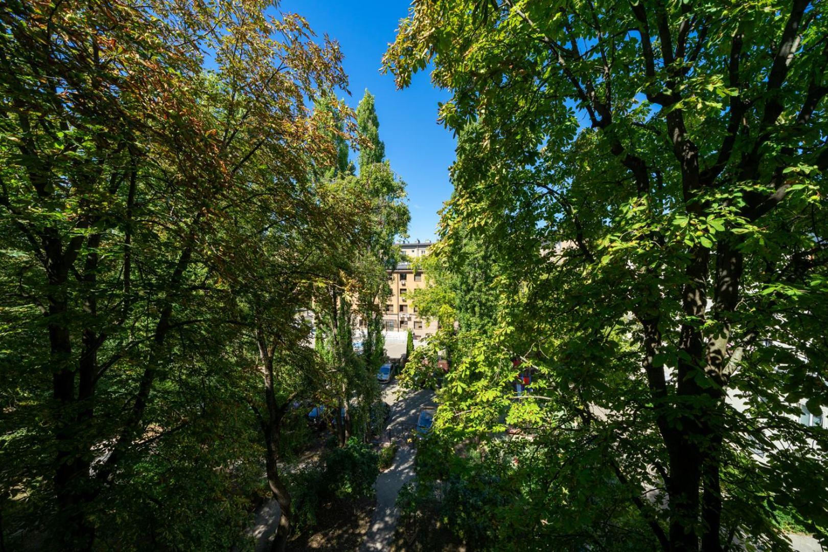 Apartament Elektoralna Apt - Workspace, Park, Bus&tram - By Rentujemy *